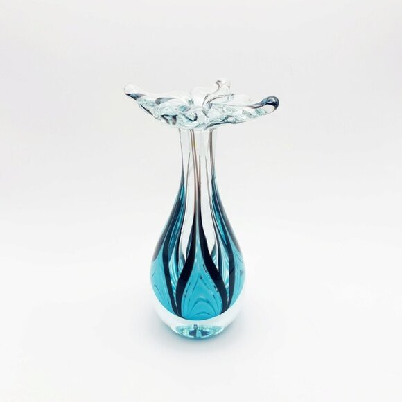 Vintage OBG Ornamental Blown Glass Turquoise & Black Blue Bud Vase - Picture 4 of 7